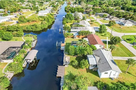 3611 Wisteria Place Punta Gorda FL 33950