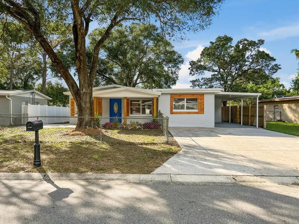 10212 Lola Street Tampa FL 33612