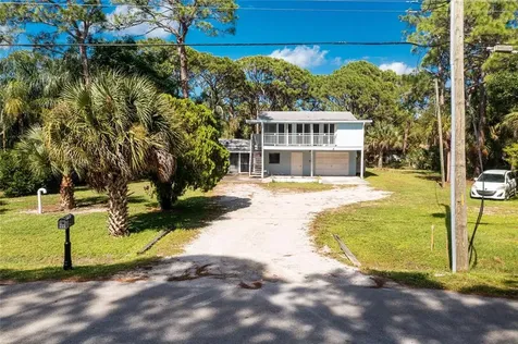 380 W Wentworth Street Englewood FL 34223