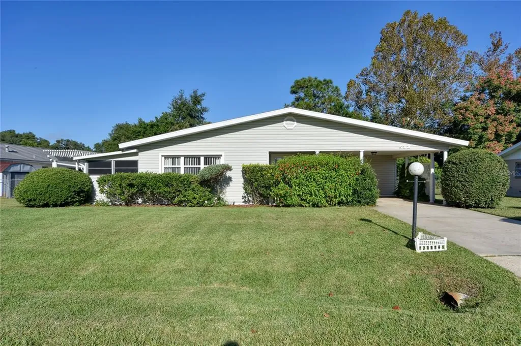 512 Bahia Track Court Ocala FL 34472