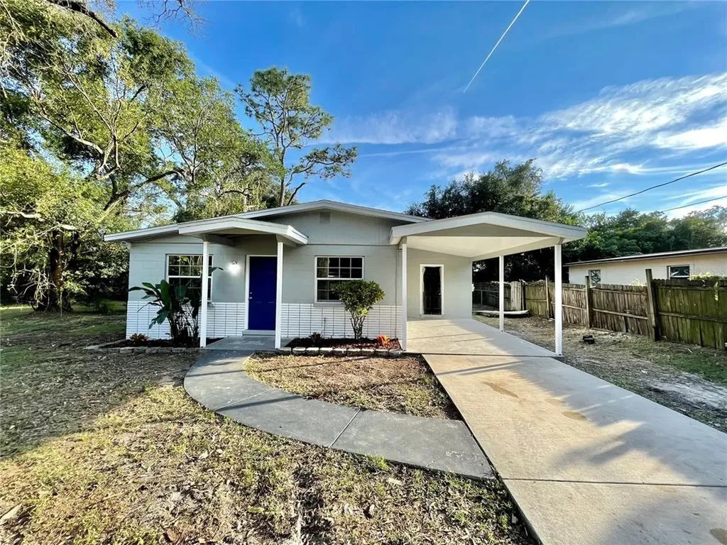 4309 Deleuil Avenue Tampa FL 33610