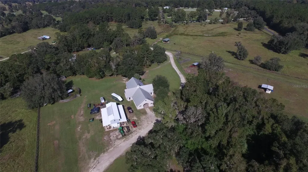 19350 NW 123rd Court Micanopy FL 32667