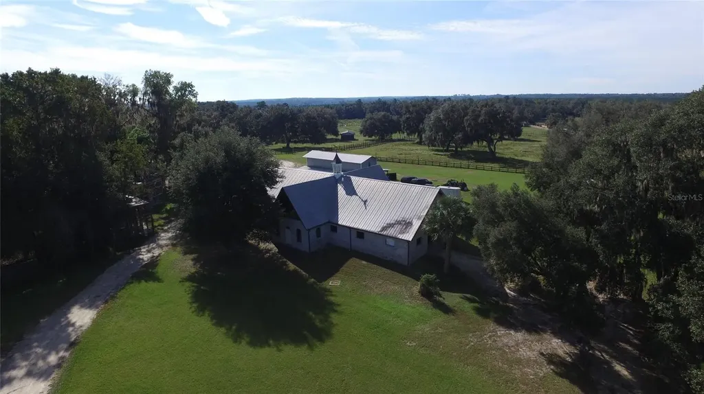 19350 NW 123rd Court Micanopy FL 32667