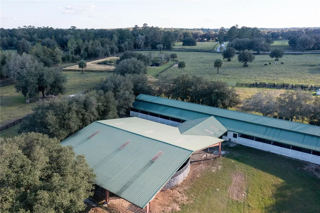 19350 NW 123rd Court Micanopy FL 32667