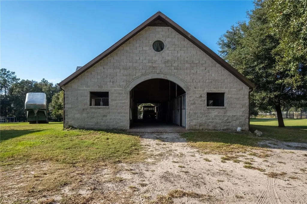 19350 NW 123rd Court Micanopy FL 32667