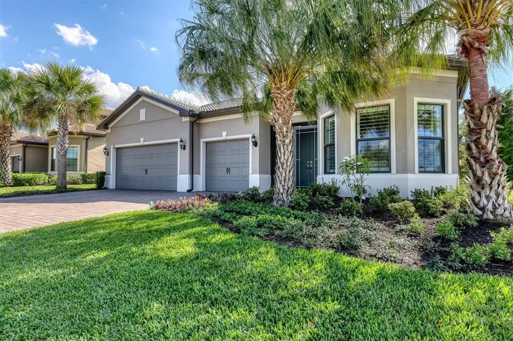 7937 Grande Shores Drive Sarasota FL 34240