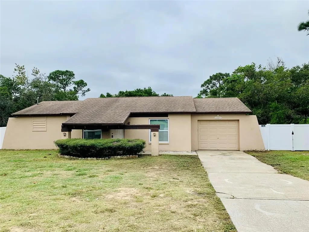 6205 Mariner Boulevard Spring Hill FL 34609