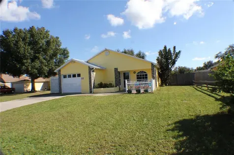 112 Cherokee Drive Auburndale FL 33823