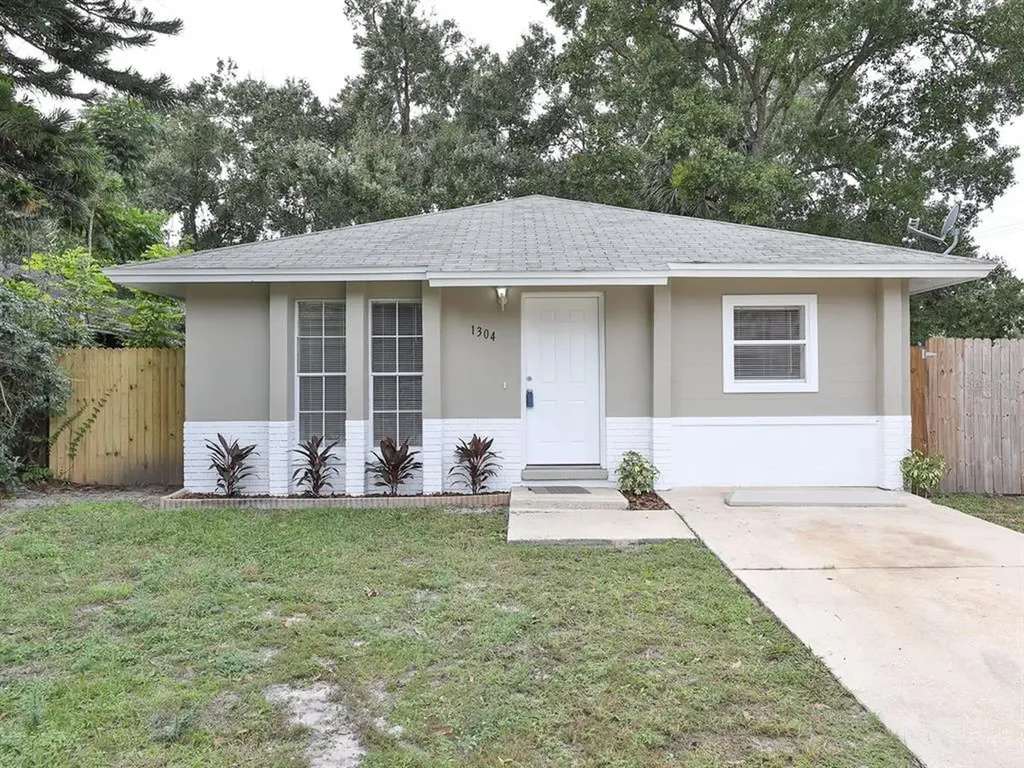 1304 Cypress Avenue Sanford FL 32771