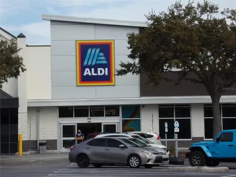 1688 Catalina Boulevard Deltona FL 32738