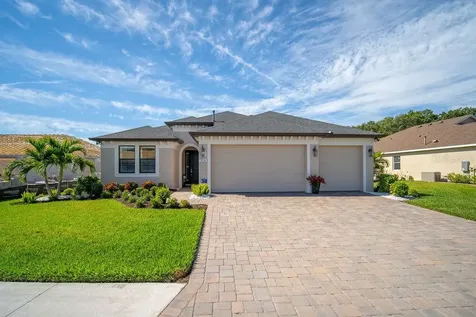 826 Himalayan Run Bradenton FL 34212