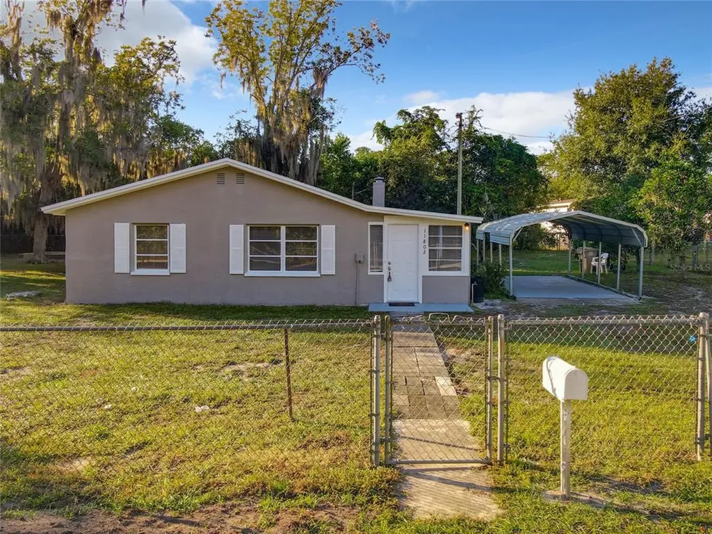 11802 Fairmont Avenue Leesburg FL 34788