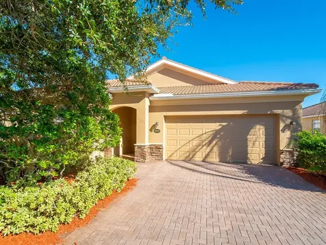 8905 Heritage Sound Drive Bradenton FL 34212