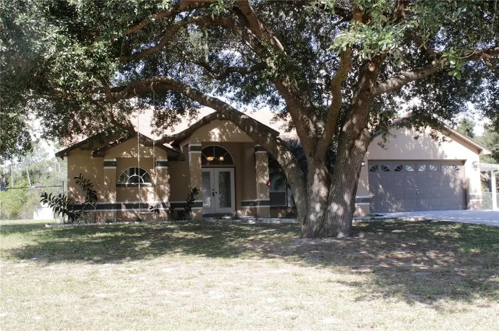 9551 Pinetree Drive Lake Wales FL 33898