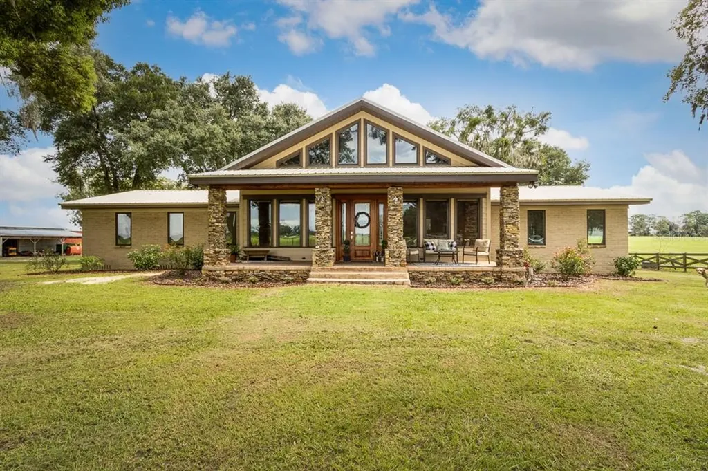 8740 SE 80th Avenue Newberry FL 32669