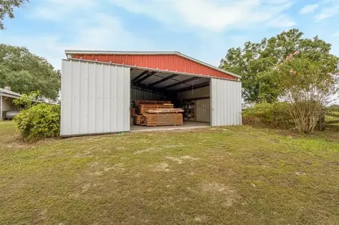 8740 SE 80th Avenue Newberry FL 32669