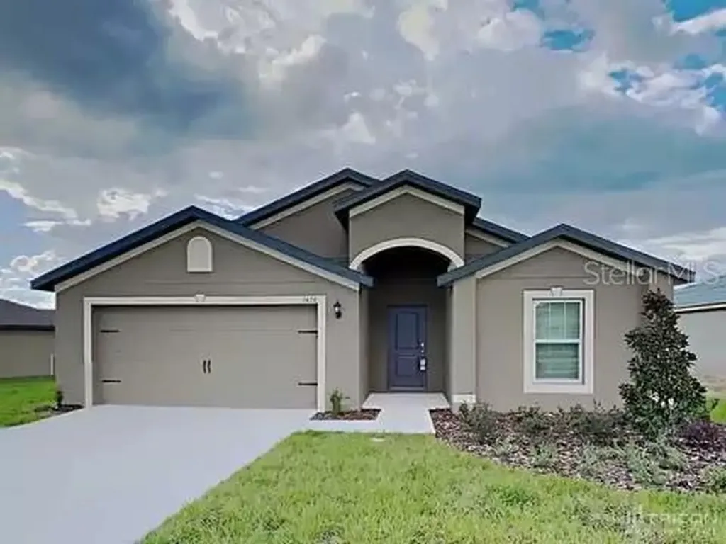 1412 Swan Lake Circle Dundee FL 33838