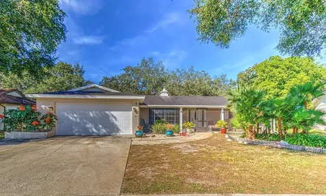 1310 Village Court Brandon FL 33511