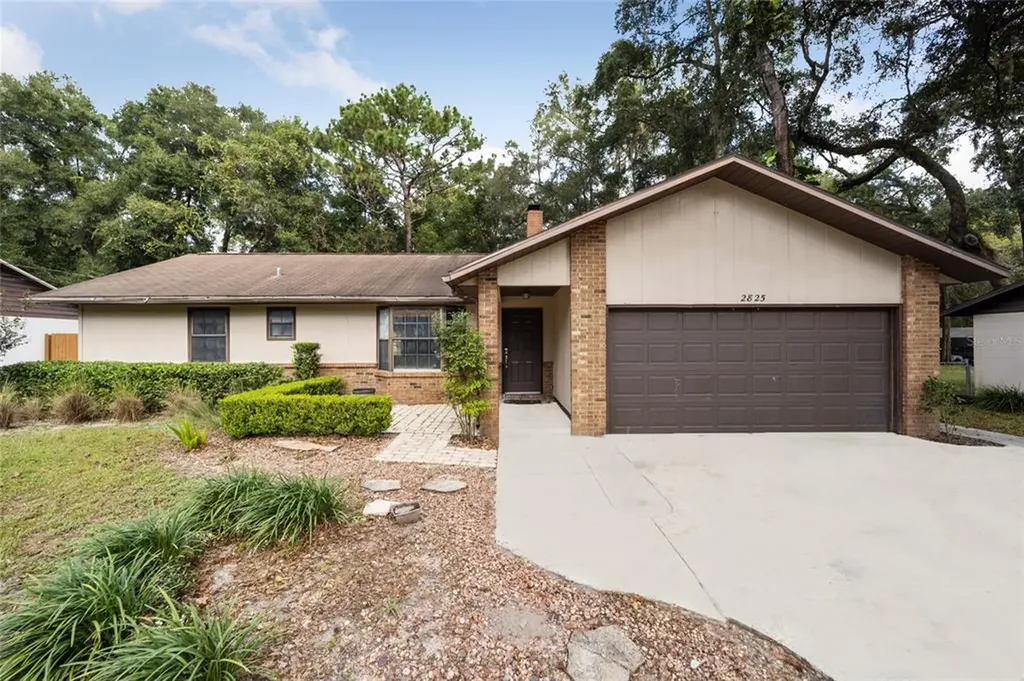 2825 NE 41st Street Ocala FL 34479