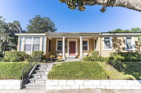 2004 University Drive Orlando FL 32804