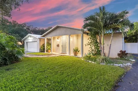 4085 42nd Avenue S St Petersburg FL 33711