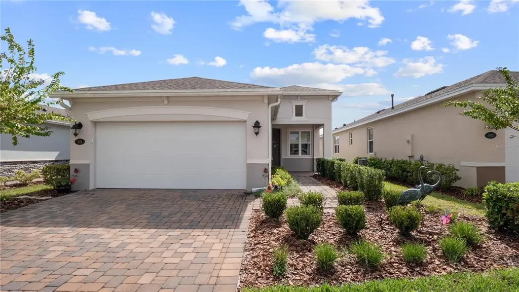 1076 Avery Meadows Way Deland FL 32724