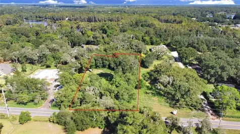 17841 Simmons Road Lutz FL 33548