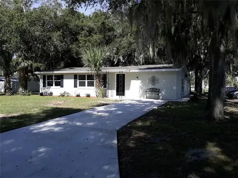 166 Linden Street Clermont FL 34711