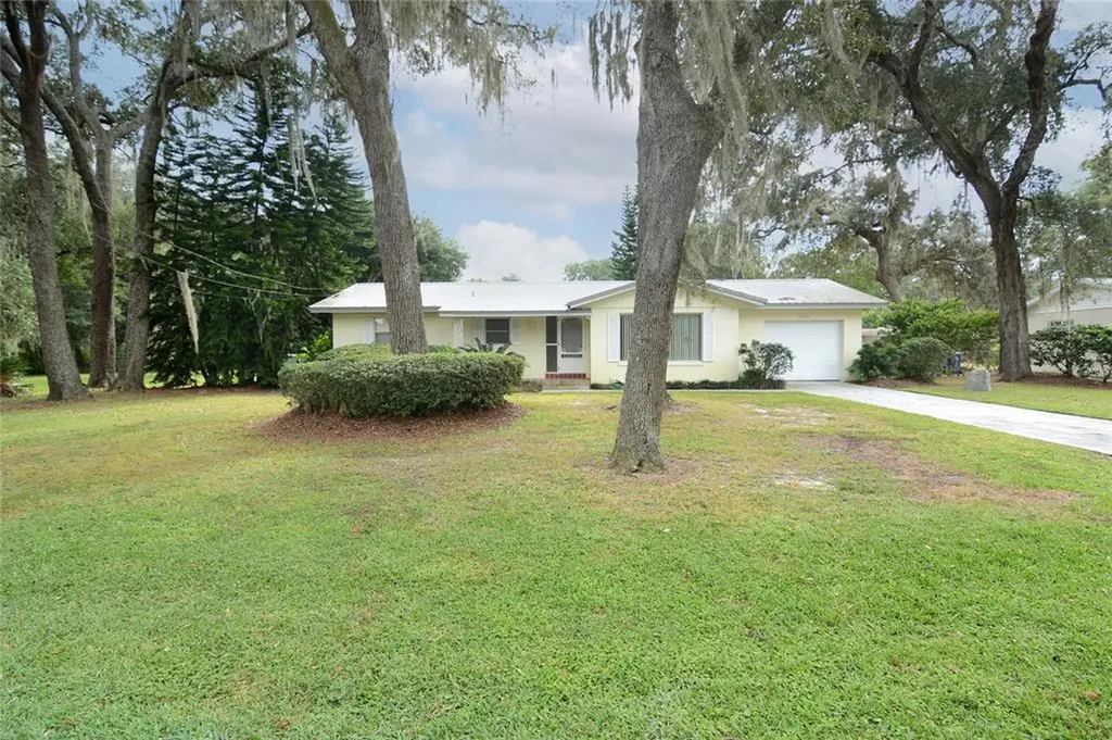2246 Mimosa Lane Deland FL 32724
