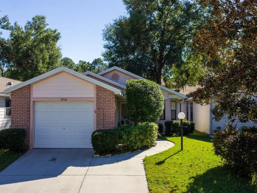 3906 NE 22nd Street Ocala FL 34470