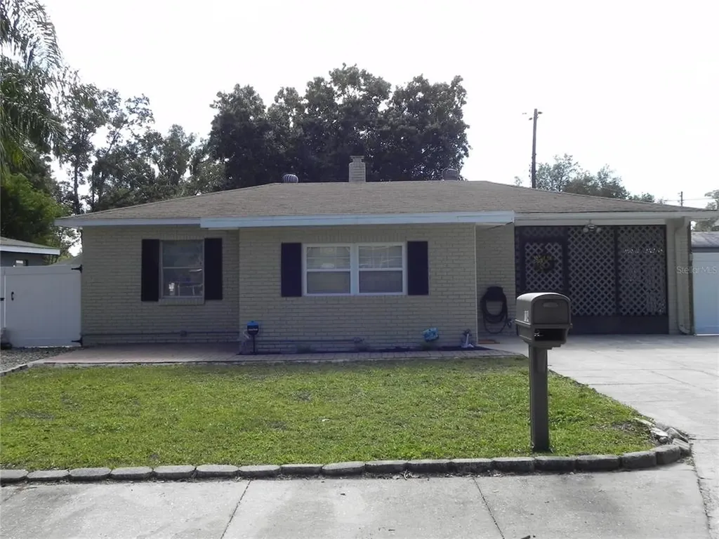 104 Pike Street Auburndale FL 33823