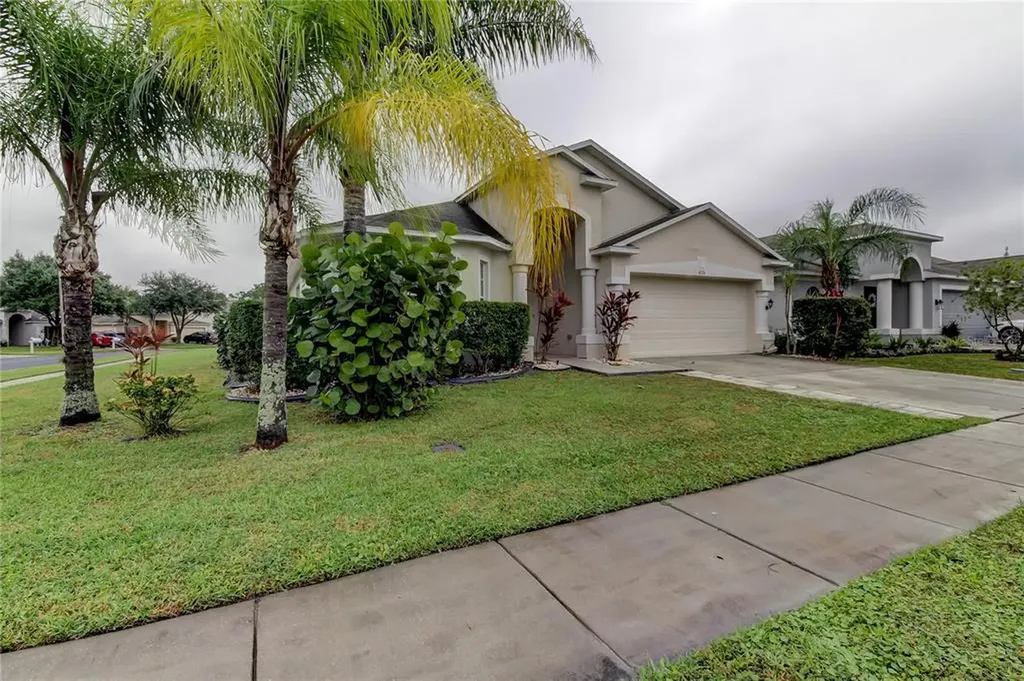 4234 Edenrock Place Wesley Chapel FL 33543
