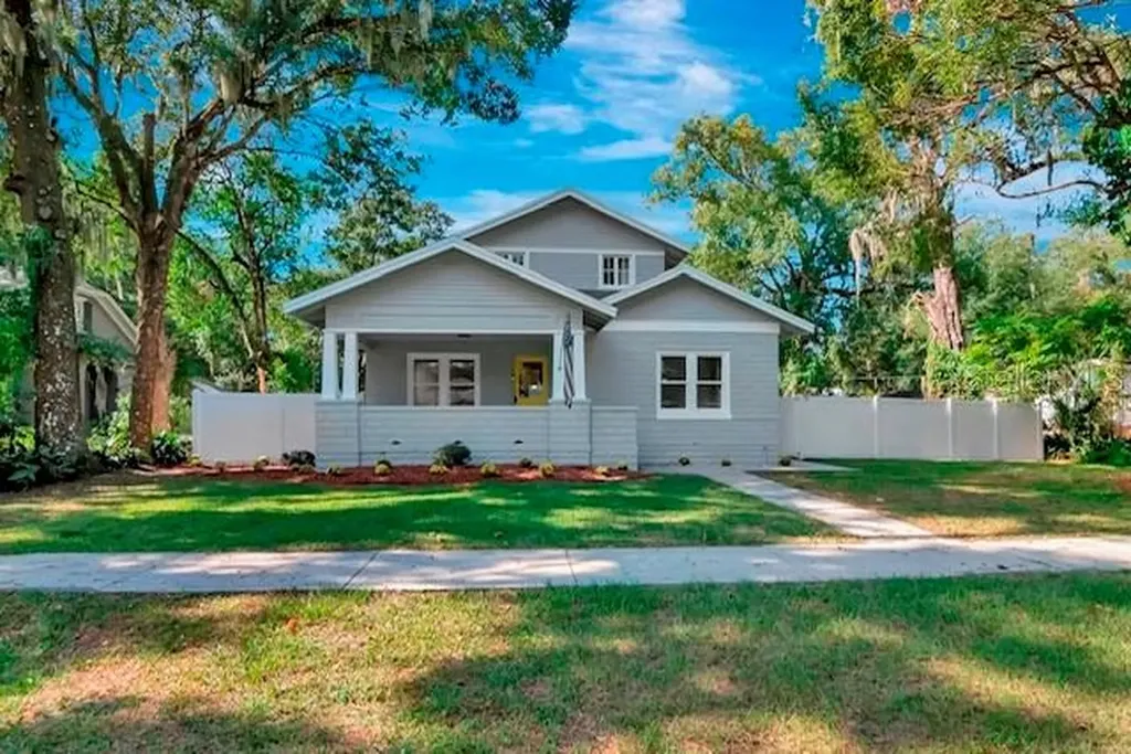 5603 11th Street Zephyrhills FL 33542