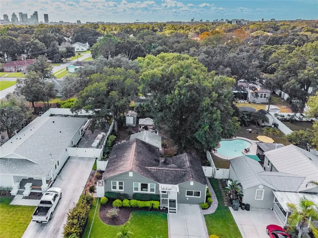1006 W Peninsular Street Tampa FL 33603