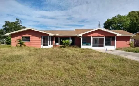 13693 99th Avenue Seminole FL 33776