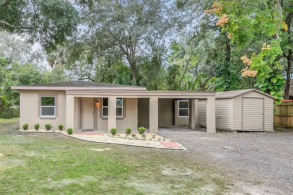 209 E 22nd Street Sanford FL 32771