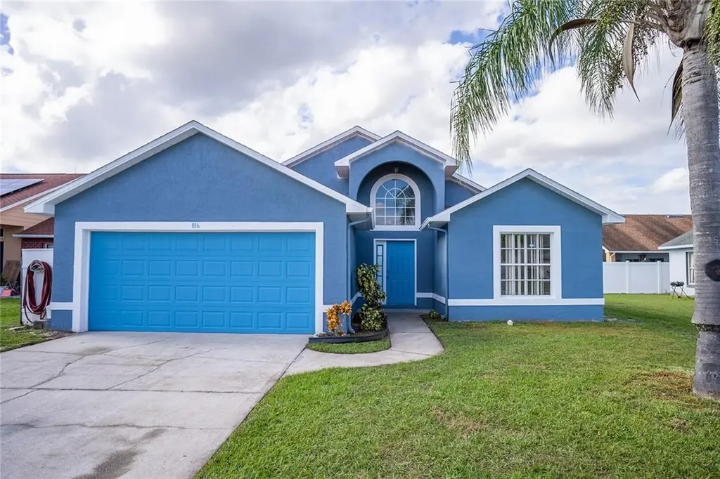816 Woodfield Court Kissimmee FL 34744
