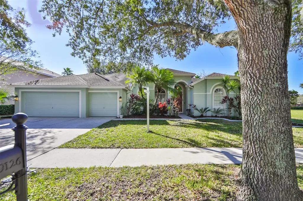 19126 Autumn Woods Avenue Tampa FL 33647