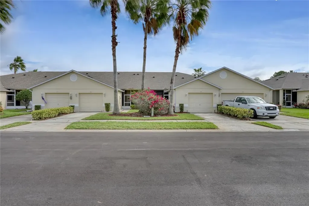 115 Club Villas Lane Kissimmee FL 34744