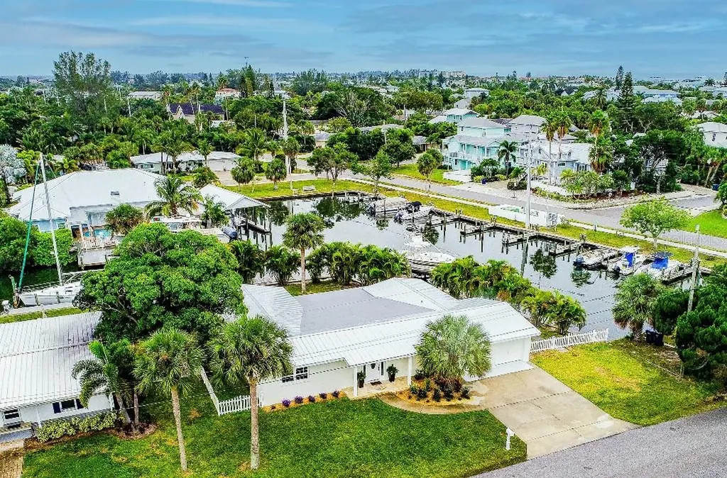501 74th Street Holmes Beach FL 34217