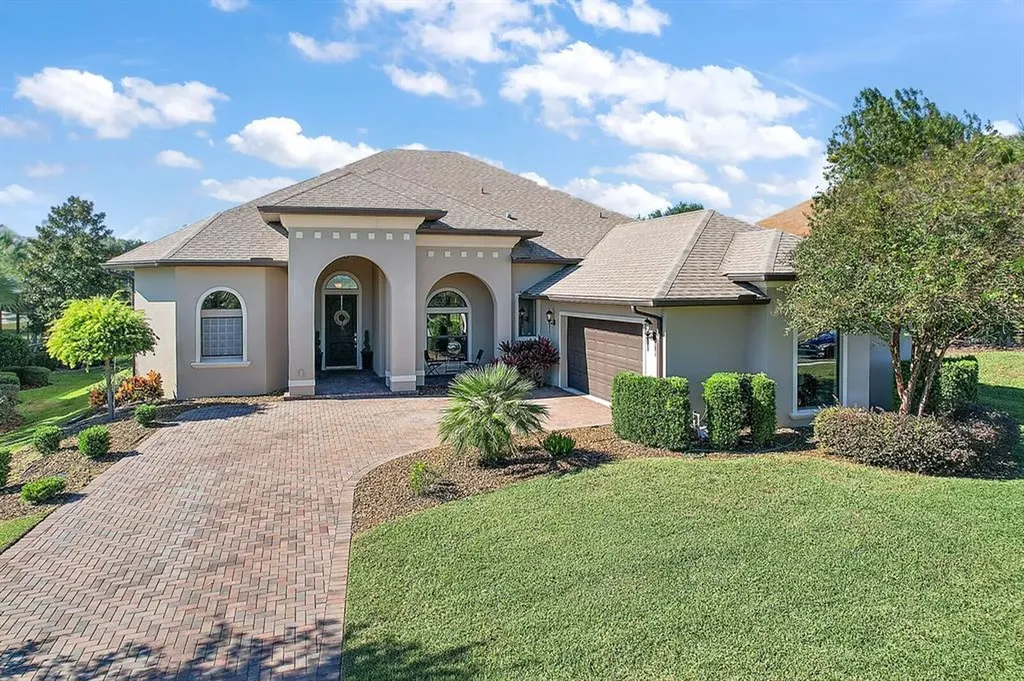 38723 Oak Place Court Lady Lake FL 32159