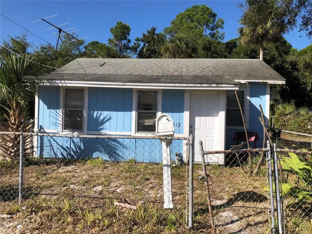 319 Magnolia Street Port Orange FL 32129
