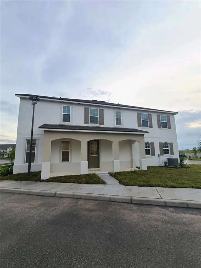 10173 Greenstone Ridge Street Orlando FL 32832