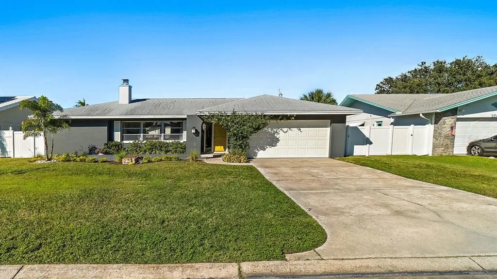 2581 61st Avenue S St Petersburg FL 33712