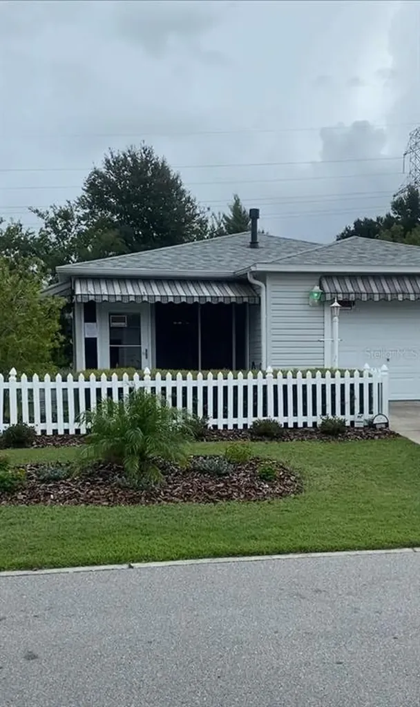 1667 Sellers Court The Villages FL 32162