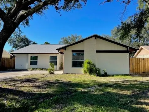 11341 Hollyglen Drive Tampa FL 33624