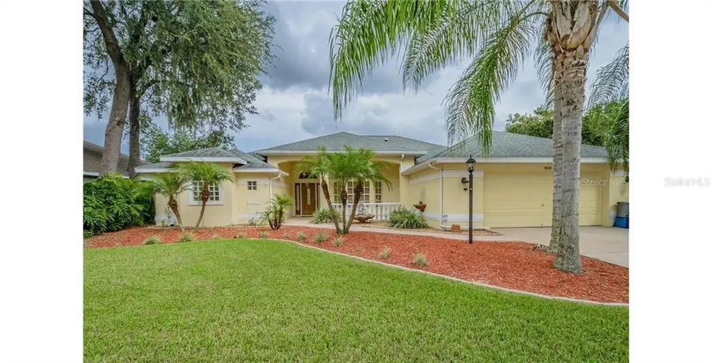 3214 Alcott Avenue Plant City FL 33566