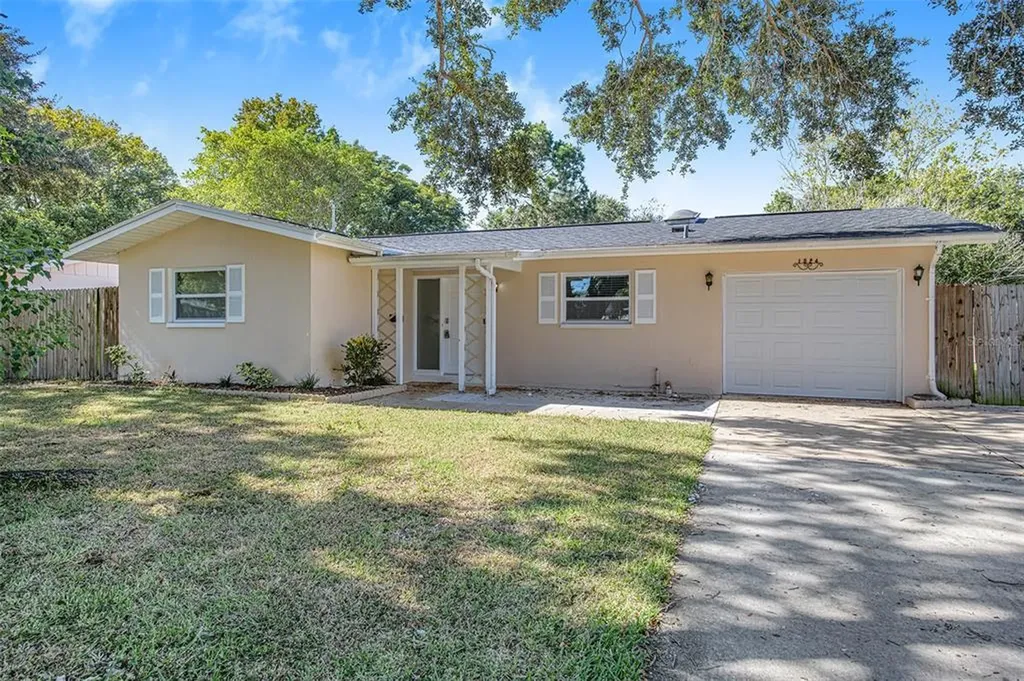1524 S Hillcrest Avenue Clearwater FL 33756