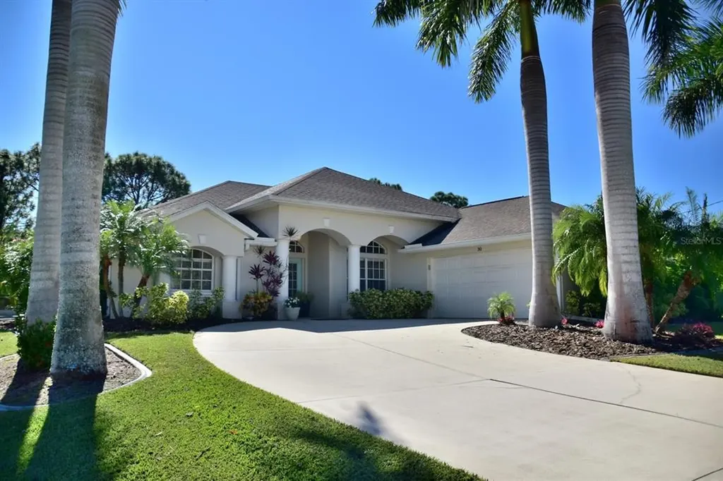 30 Par View Court Rotonda West FL 33947