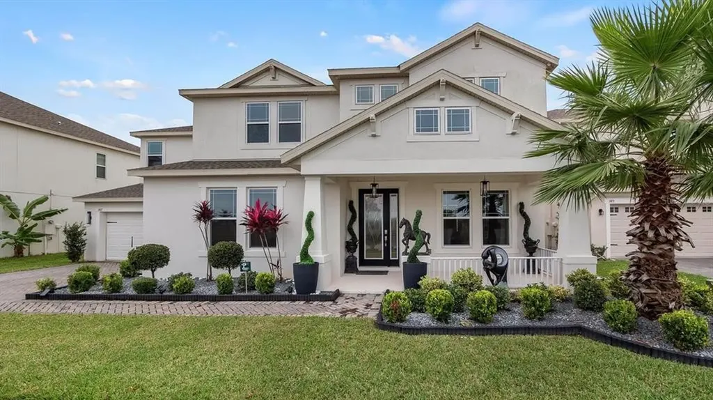 387 Blue Cypress Drive Groveland FL 34736
